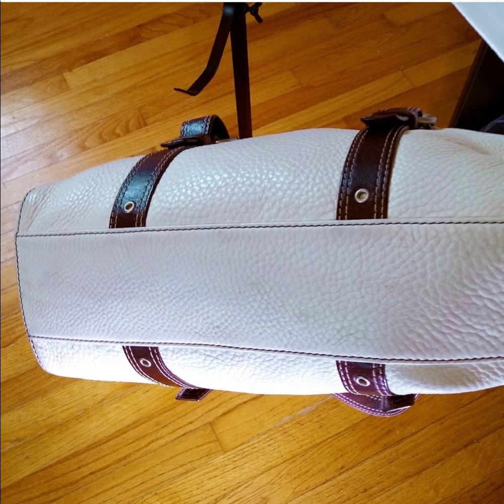 🔥Coach Handbag - Picture 4 of 5